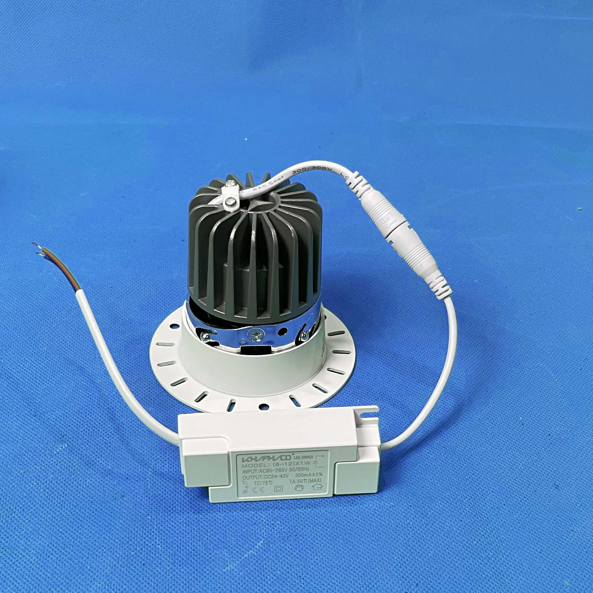 Den Downlight Am Tran Cao Cap CA-13 (7)